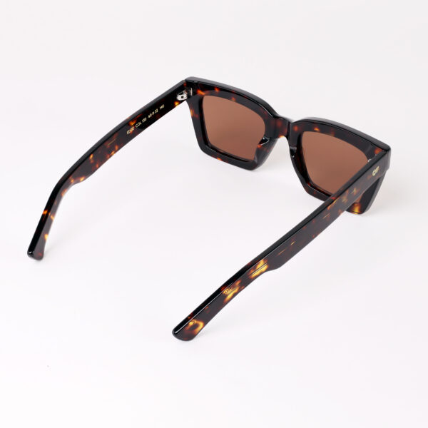 Modelo Edge 150 - Carla Fachim - Imagem 3