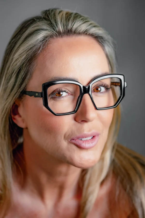 Modelo Explorer 113 - Carla Fachim - Imagem 6