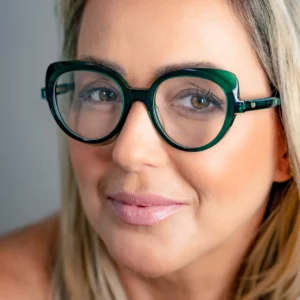 Modelo X-Ray 180 - Carla Fachim